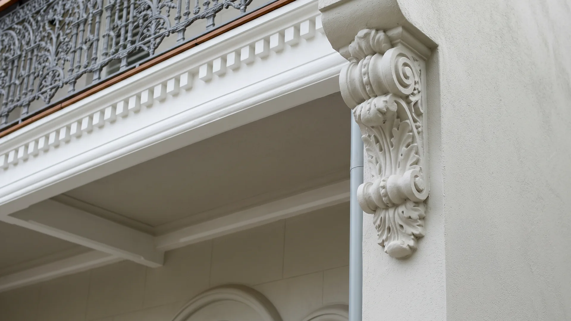 Paddington Street, Paddington - acrylic render and paint finish detail