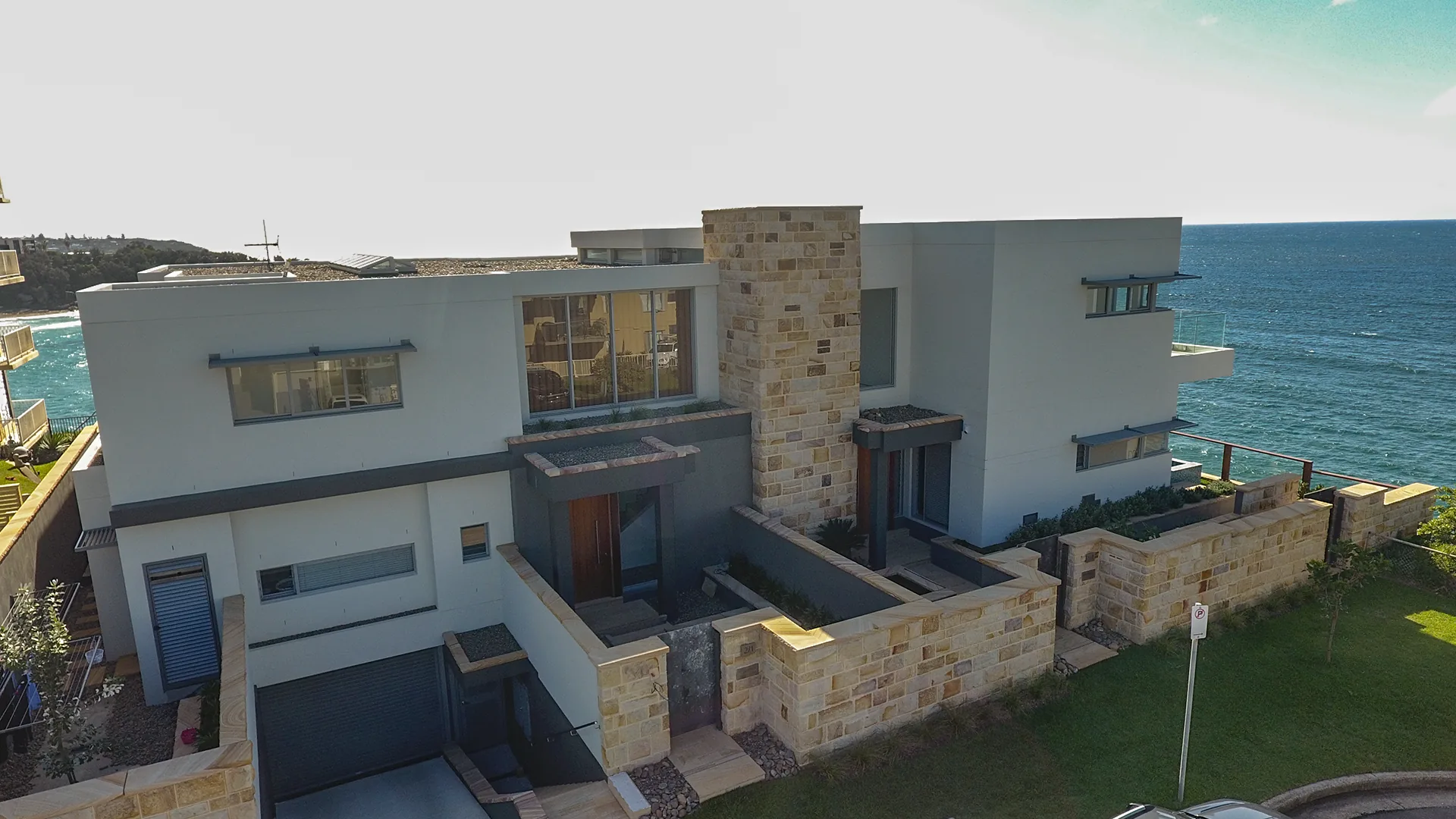 Queenscliff Road, Queenscliff - acrylic render and paint finish detail