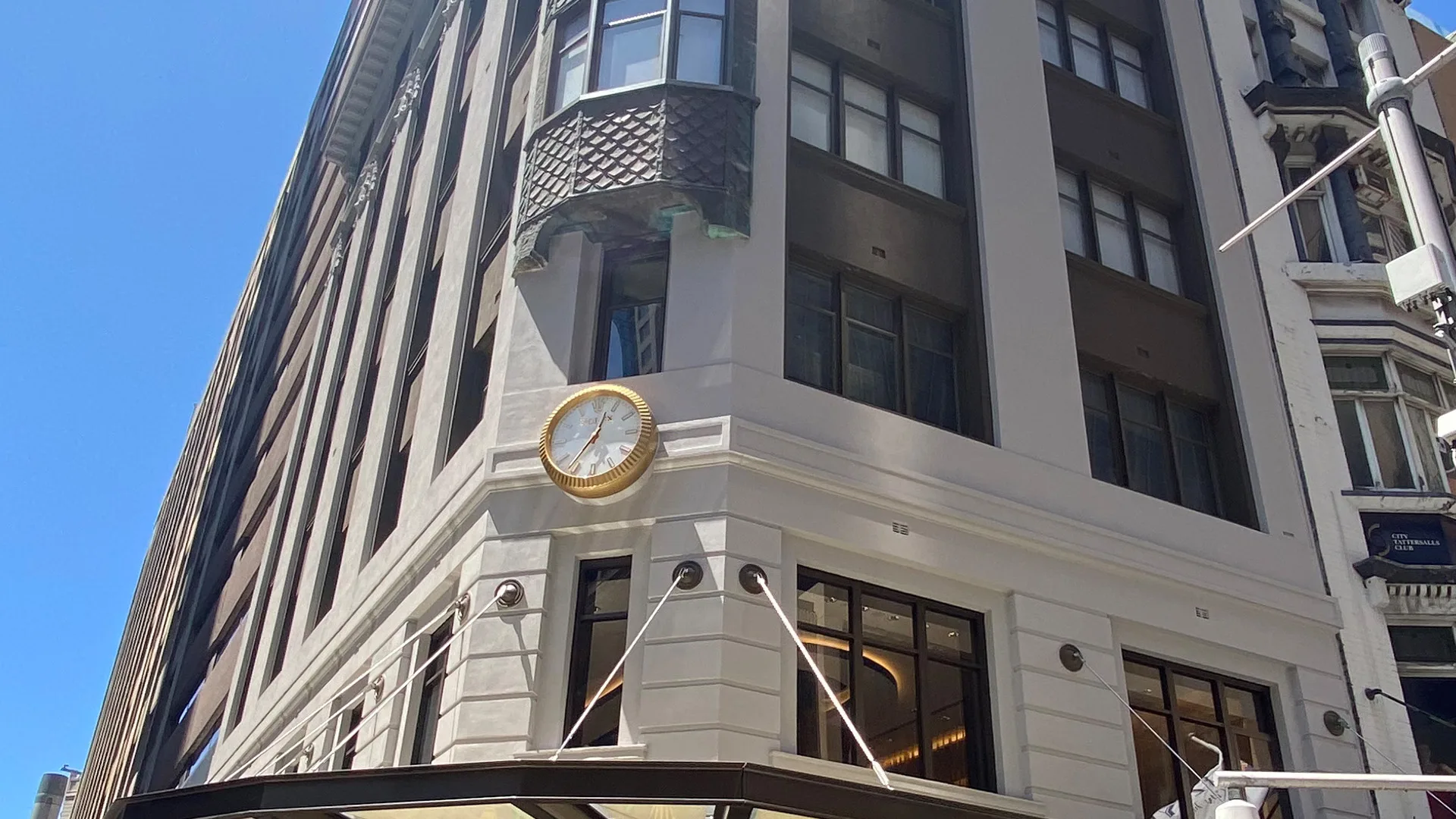 Rolex Building, 192 Pitt Street, Sydney CBD - Rolex clock and restored facade above the awning